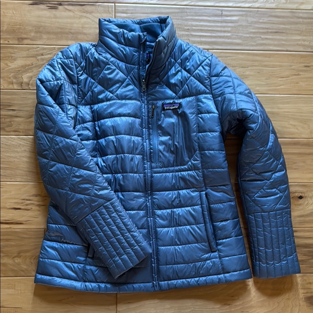 Patagonia Women's Blue Quilted Jacket
